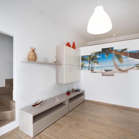 Wepuglia - Casa Dolcissima Apartment Monopoli Exterior photo